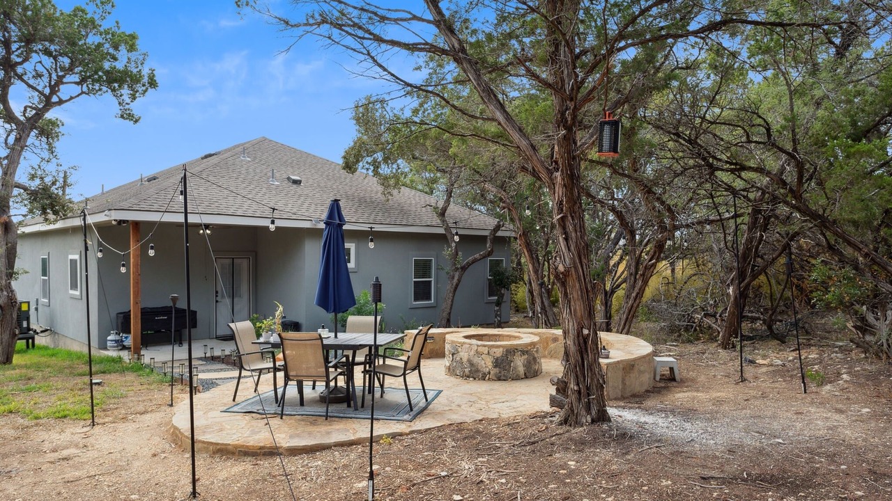 Photo of Outdoor in Spring Branch