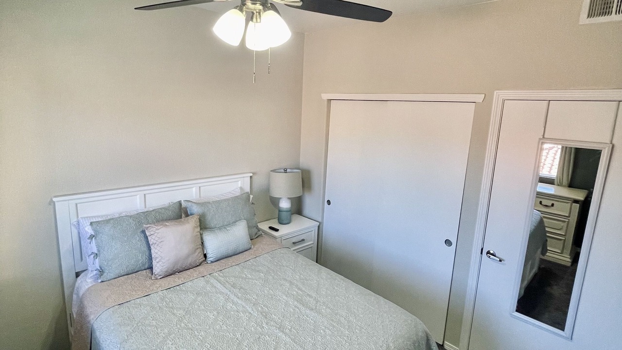 Photo of Bedroom in North Valley