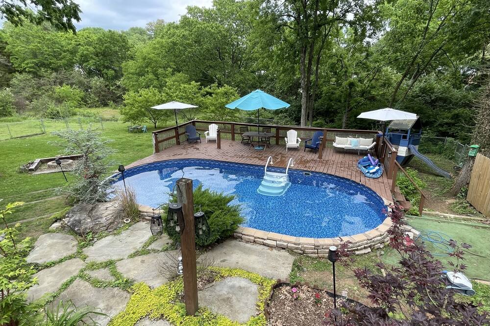 Photo of Outdoor in Blair Heights