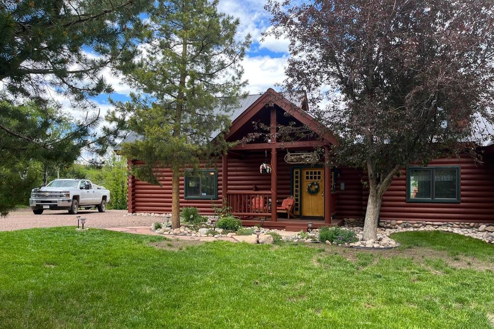 Photo of Outdoor in Oak Creek