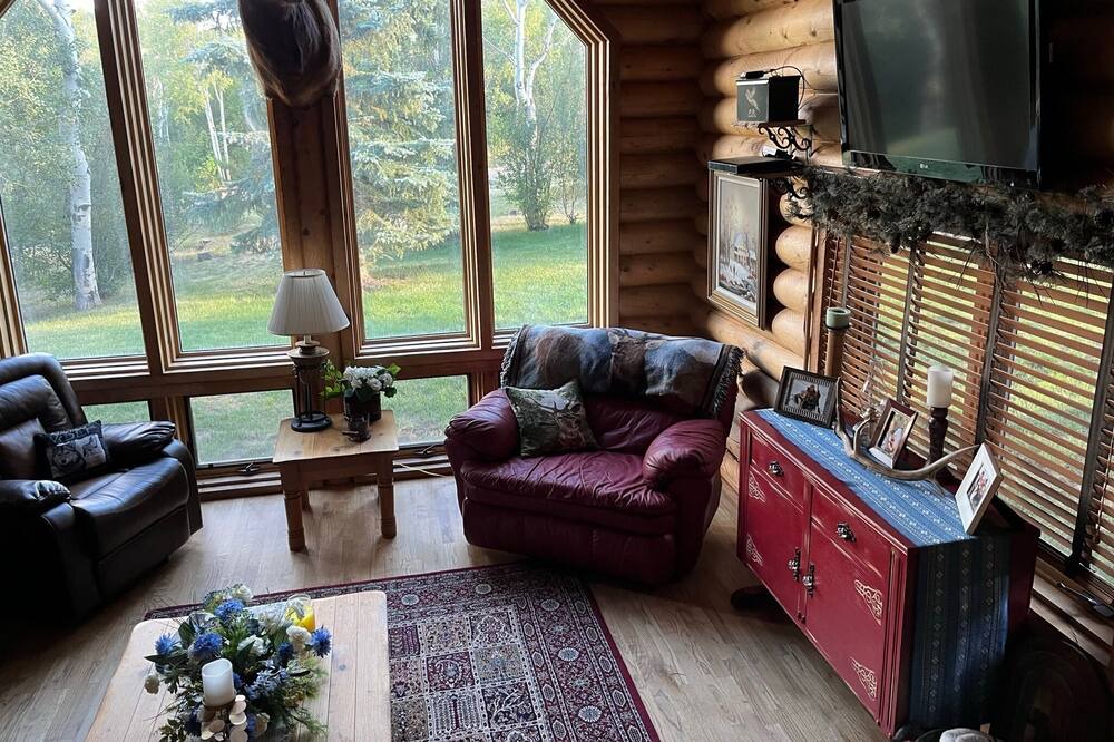 Photo of Livingroom in Oak Creek