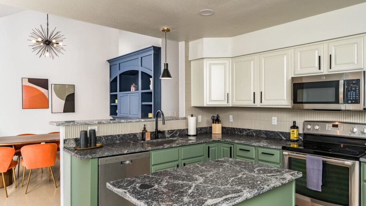 Photo of Kitchen in Westcliff and Cambridge