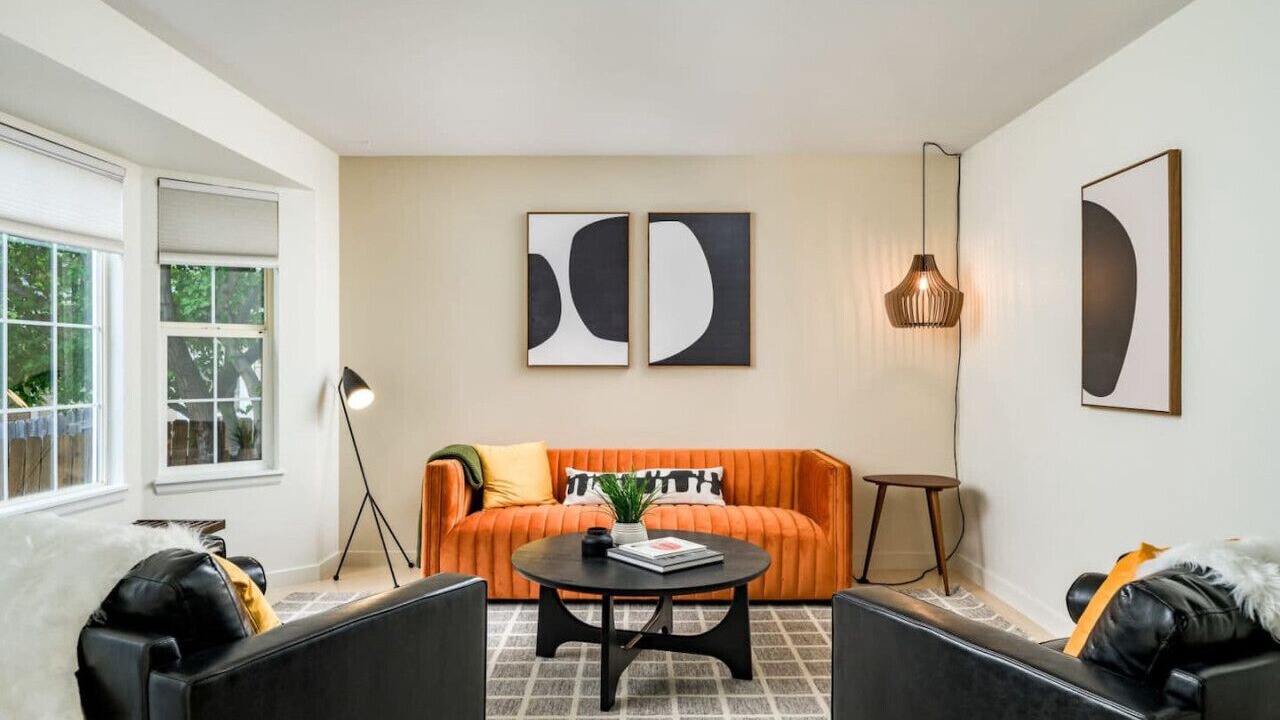 Photo of Livingroom in Westcliff and Cambridge