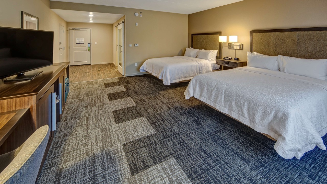 Photo of Bedroom in Hendersonville
