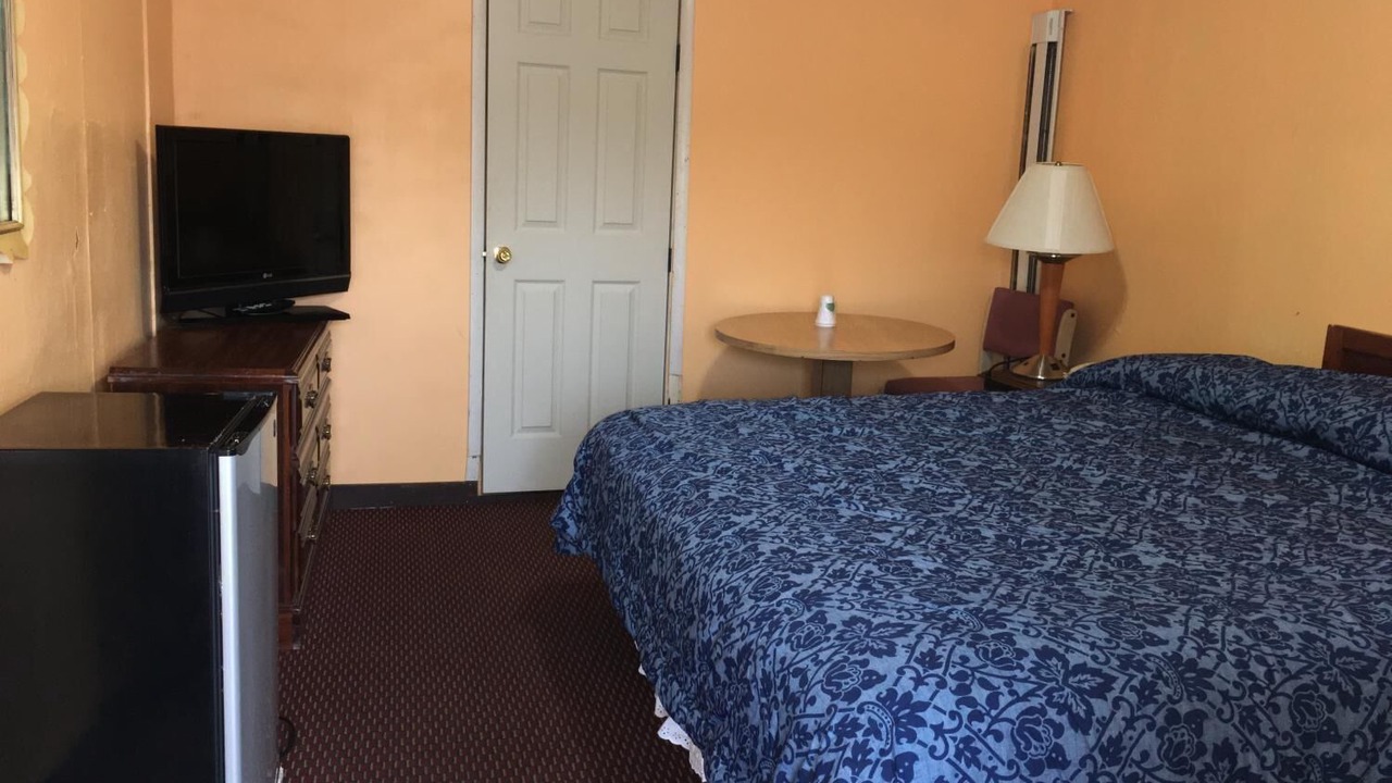 Photo of Bedroom in Du Quoin