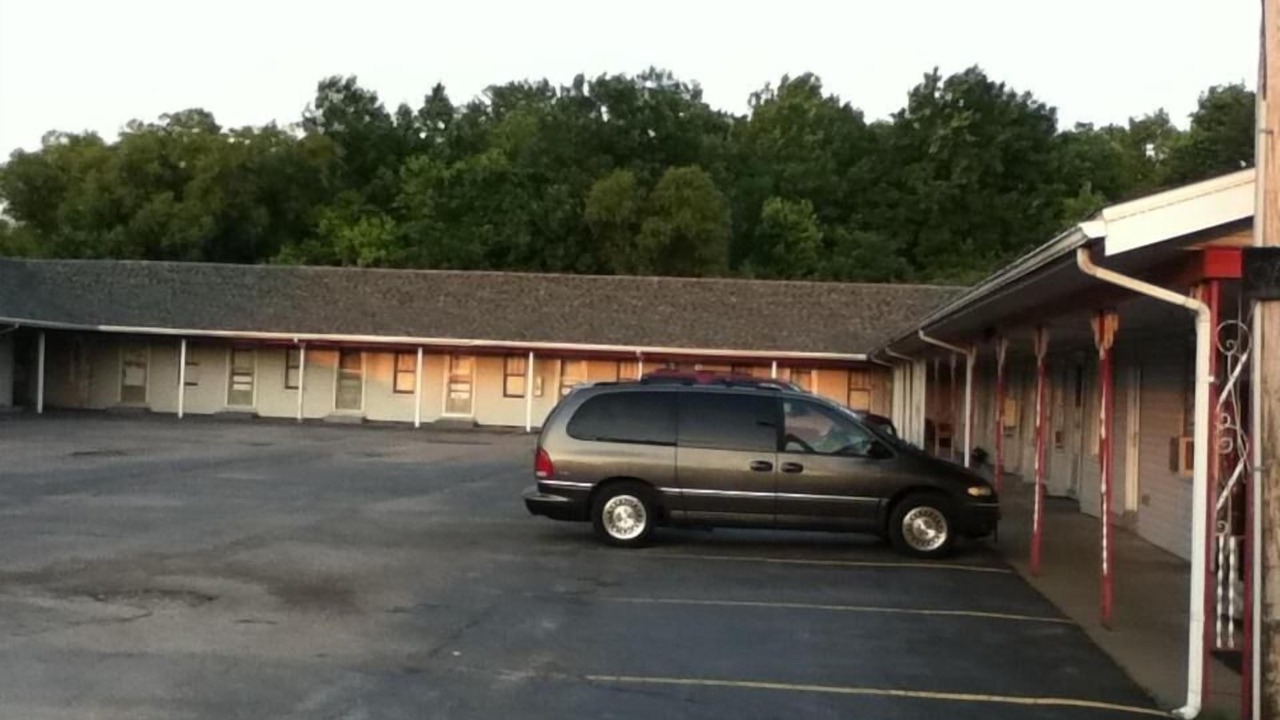 Photo of Others in Du Quoin