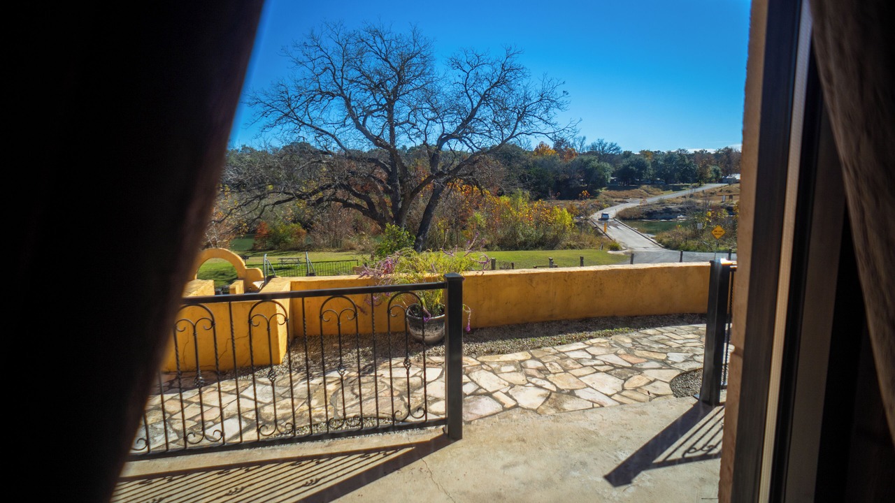 Photo of Others in Blanco