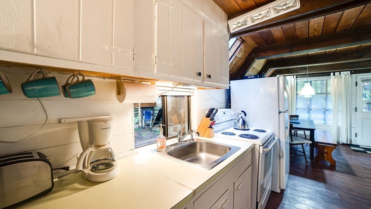 Photo of Kitchen in Glacier