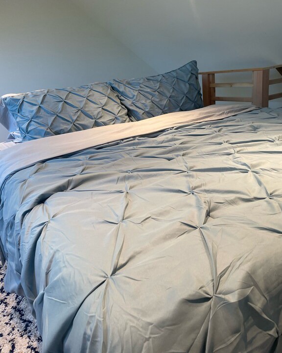 Photo of Bedroom in Central Boulder