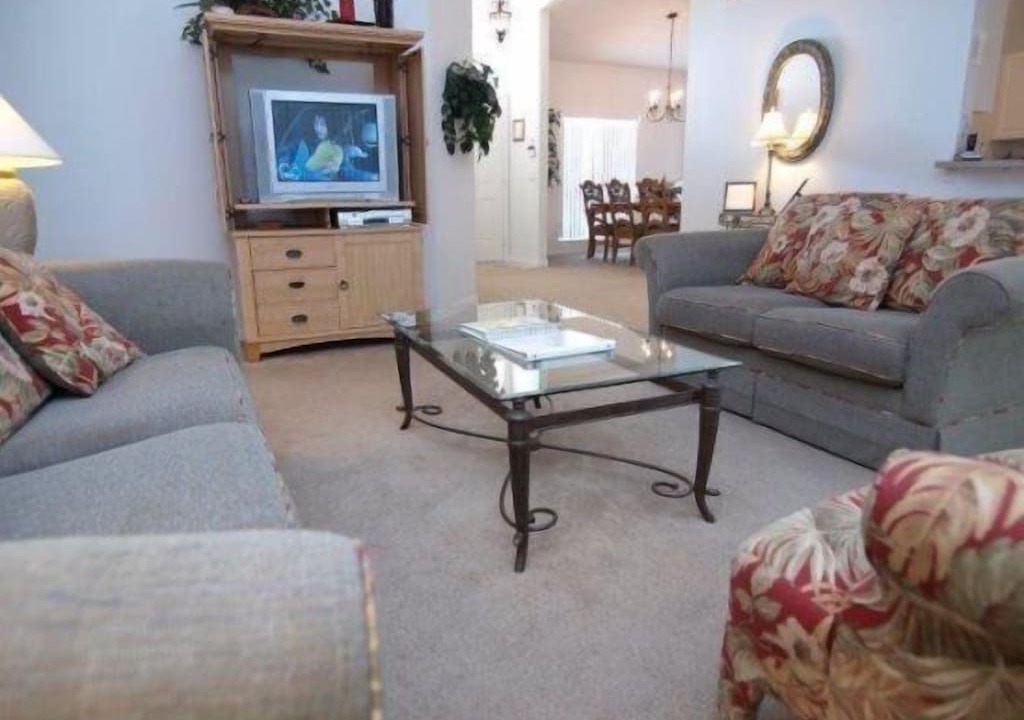 Photo of Livingroom in Tuscan Ridge