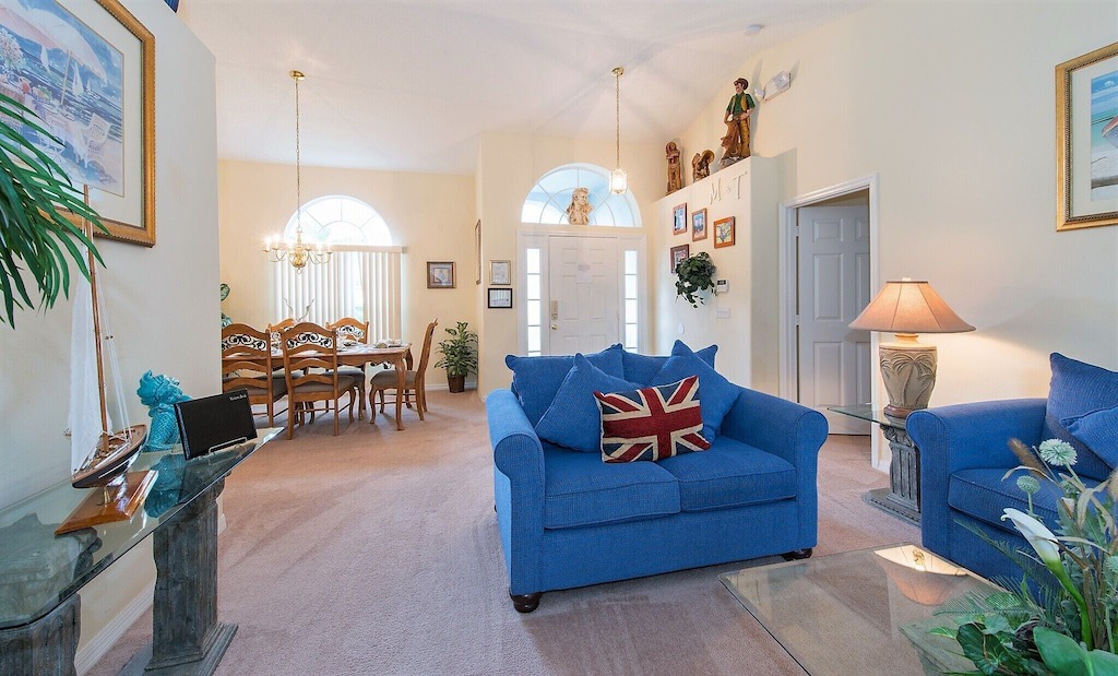 Photo of Livingroom in Tuscan Ridge