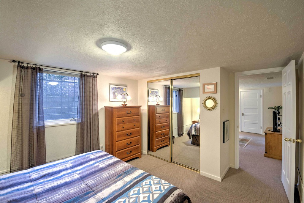 Photo of Bedroom in Lincoln Park
