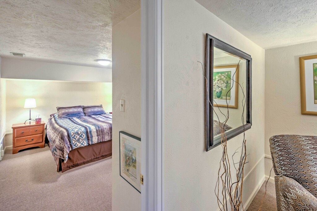 Photo of Bedroom in Lincoln Park