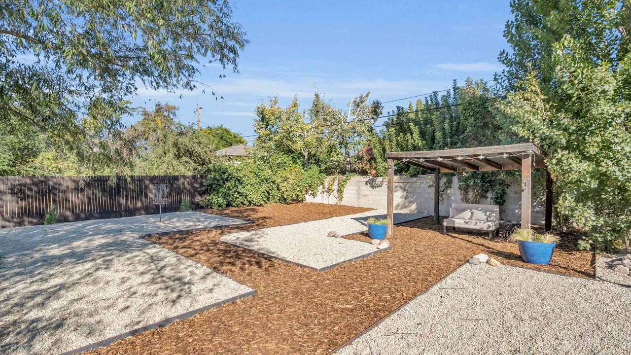 Photo of Outdoor in Midvale