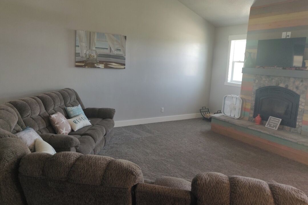Photo of Livingroom in St. Charles