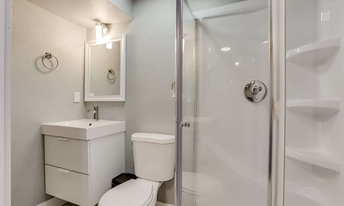 Photo of Bathroom in North Central Westminster
