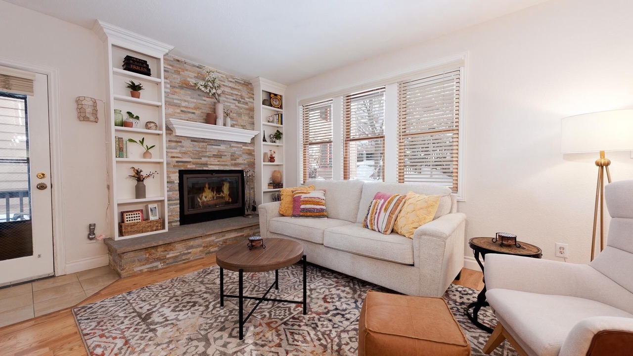 Photo of Livingroom in Durango
