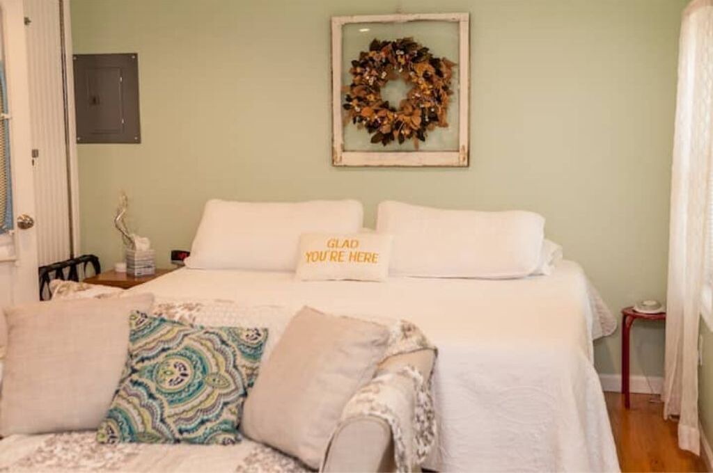 Photo of Bedroom in Middle Hope