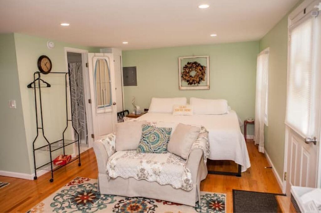Photo of Bedroom in Middle Hope