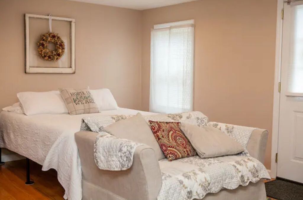 Photo of Bedroom in Middle Hope