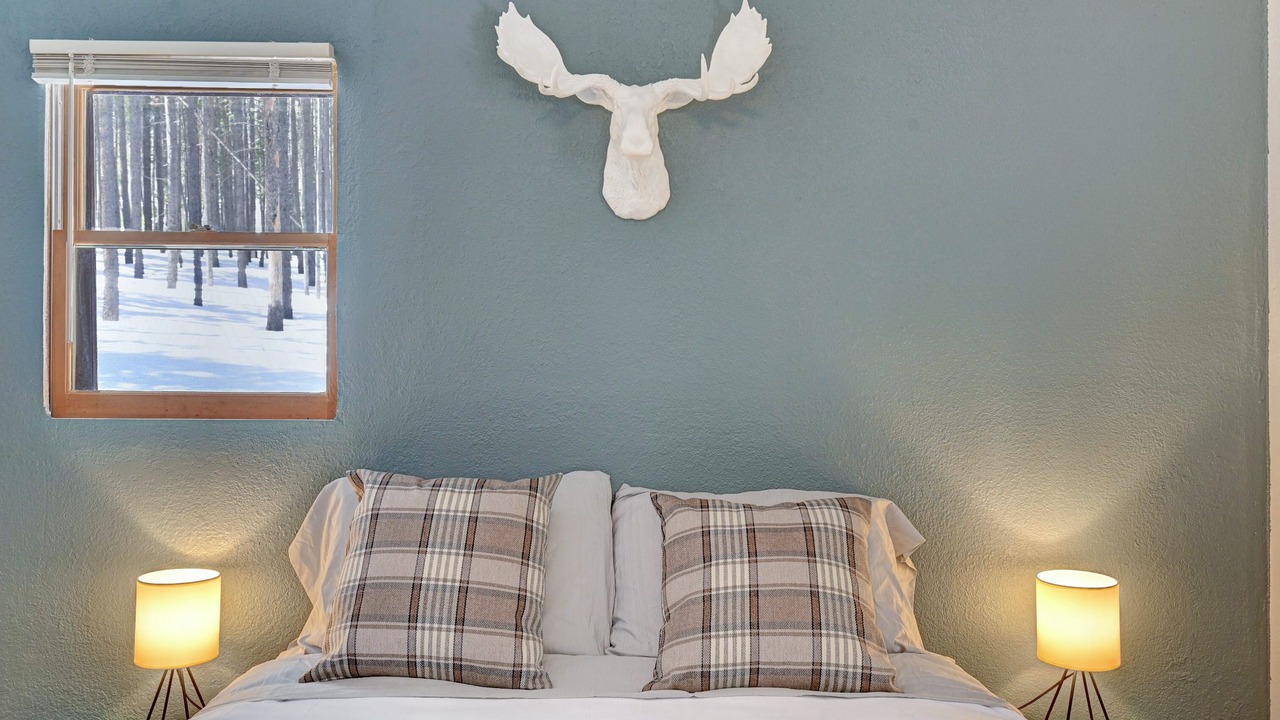 Photo of Bedroom in Evergreen