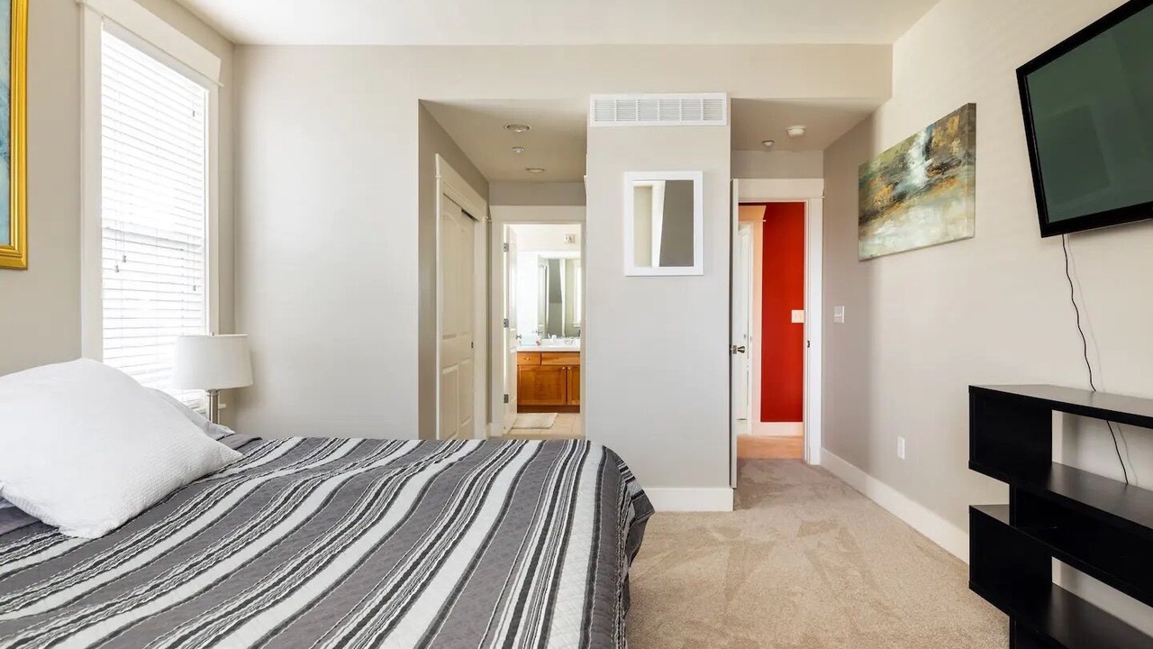 Photo of Bedroom in North Central Westminster