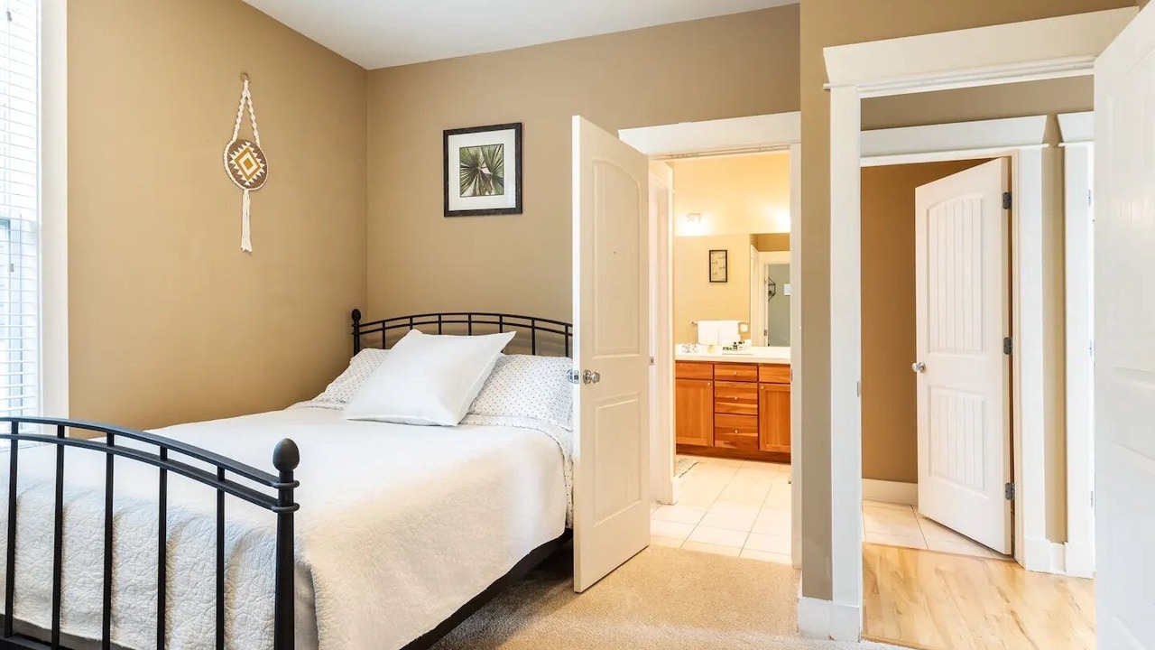 Photo of Bedroom in North Central Westminster