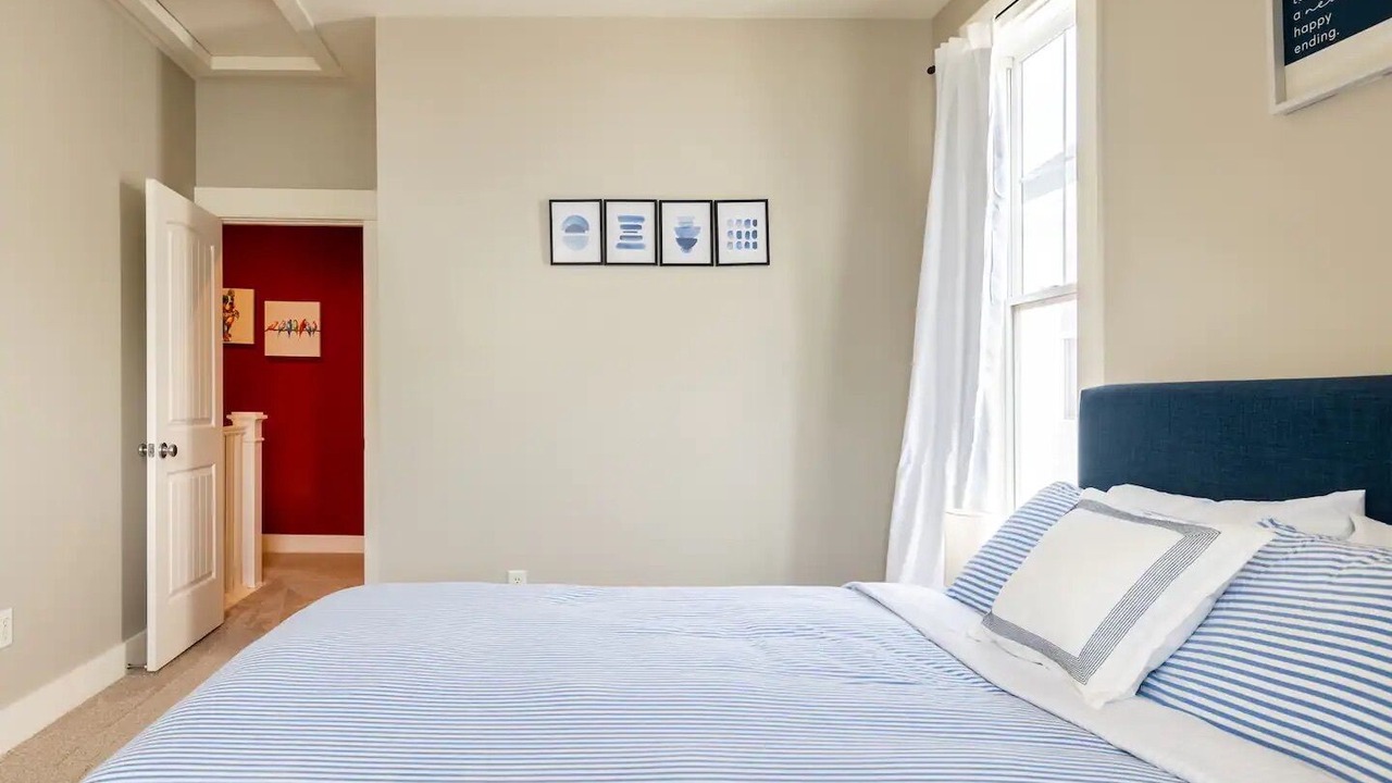 Photo of Bedroom in North Central Westminster