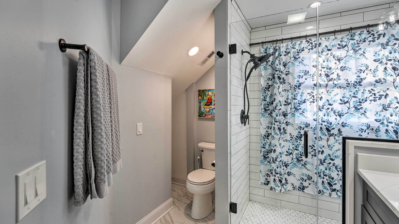 Photo of Bathroom in Lake Koshkonong