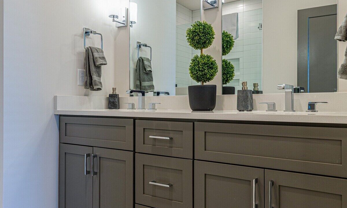 Photo of Bathroom in Eastwood