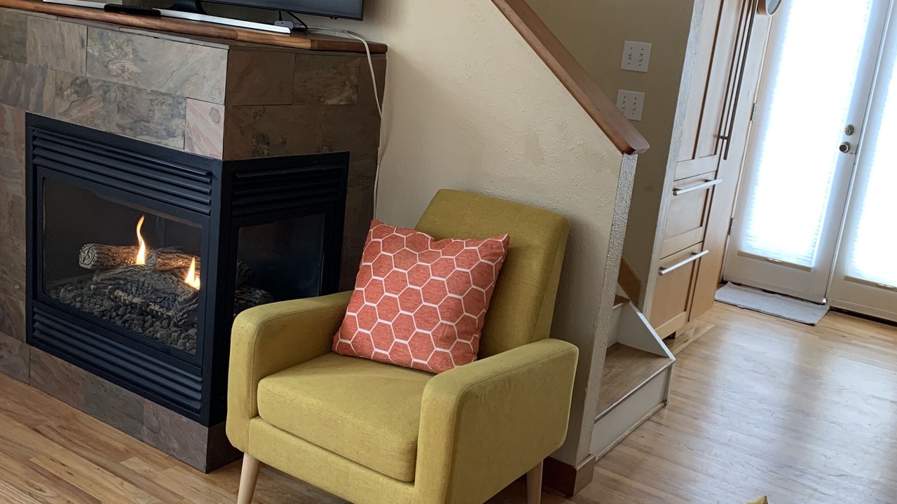 Photo of Livingroom in Downtown