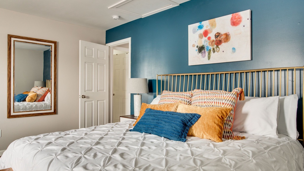 Photo of Bedroom in 12 South