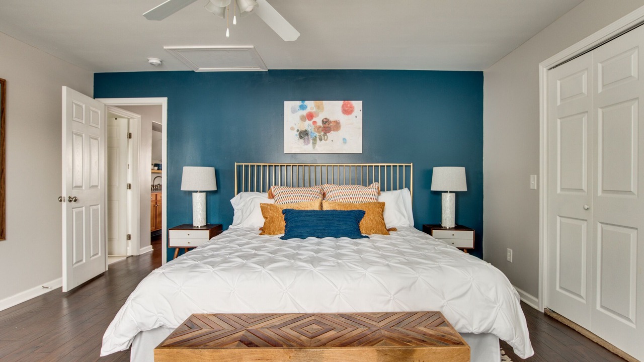 Photo of Bedroom in 12 South