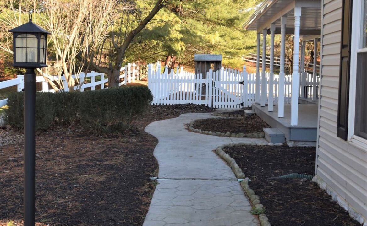 Photo of Outdoor in Elizabethtown