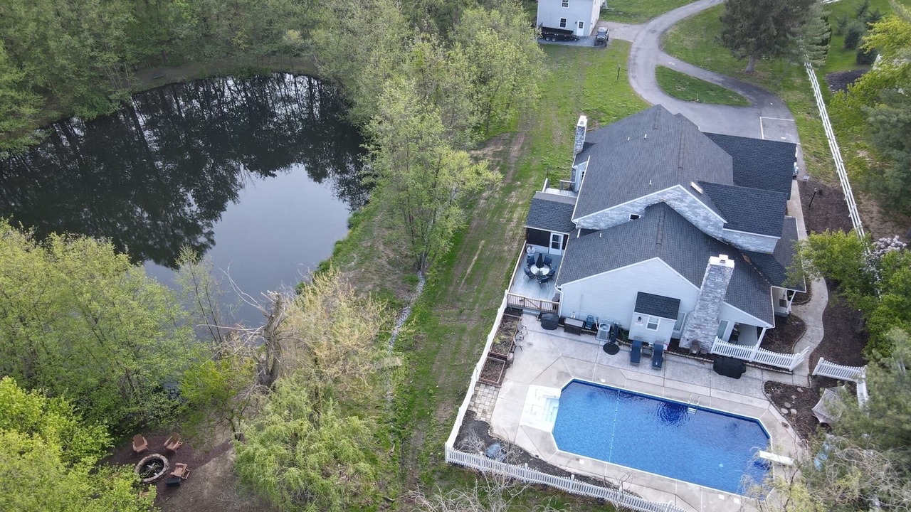 Photo of Outdoor in Elizabethtown