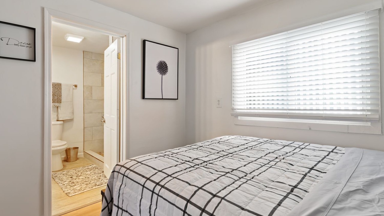 Photo of Bedroom in Pomerene