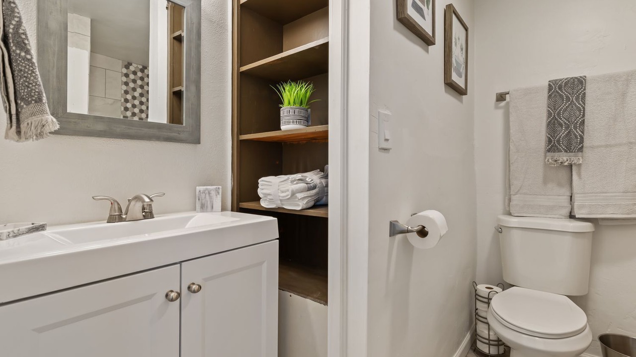 Photo of Bathroom in Pomerene