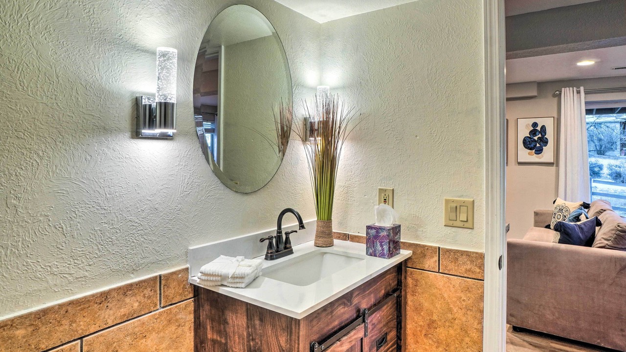 Photo of Bathroom in The Pinery