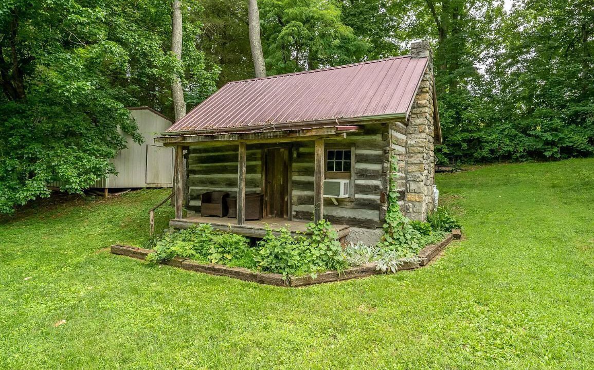Photo of Outdoor in Bluff City