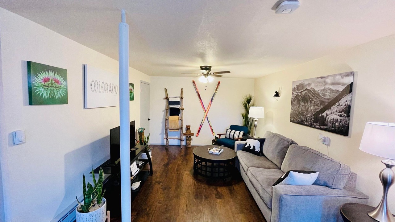 Photo of Livingroom in Doubleheader
