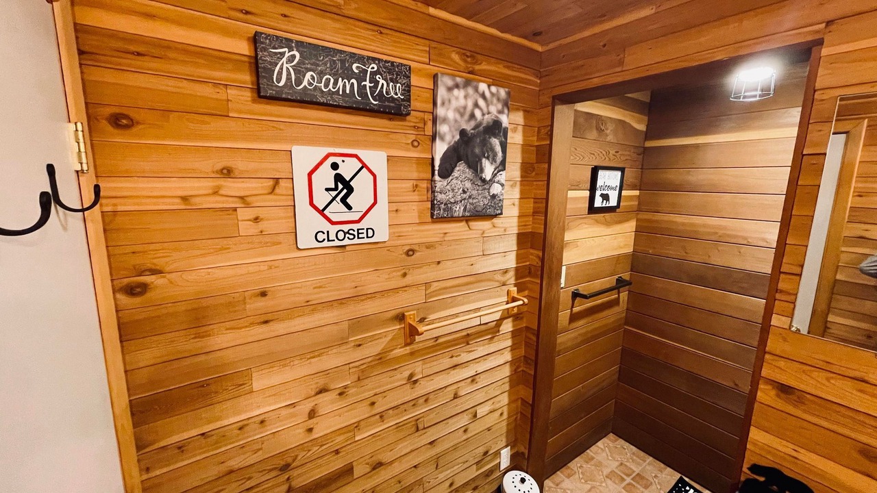Photo of Bathroom in Doubleheader