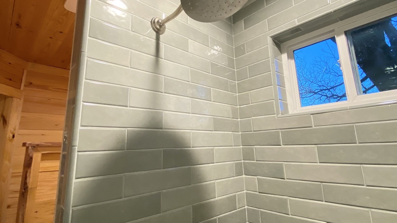 Photo of Bathroom in Lacy-Lakeview