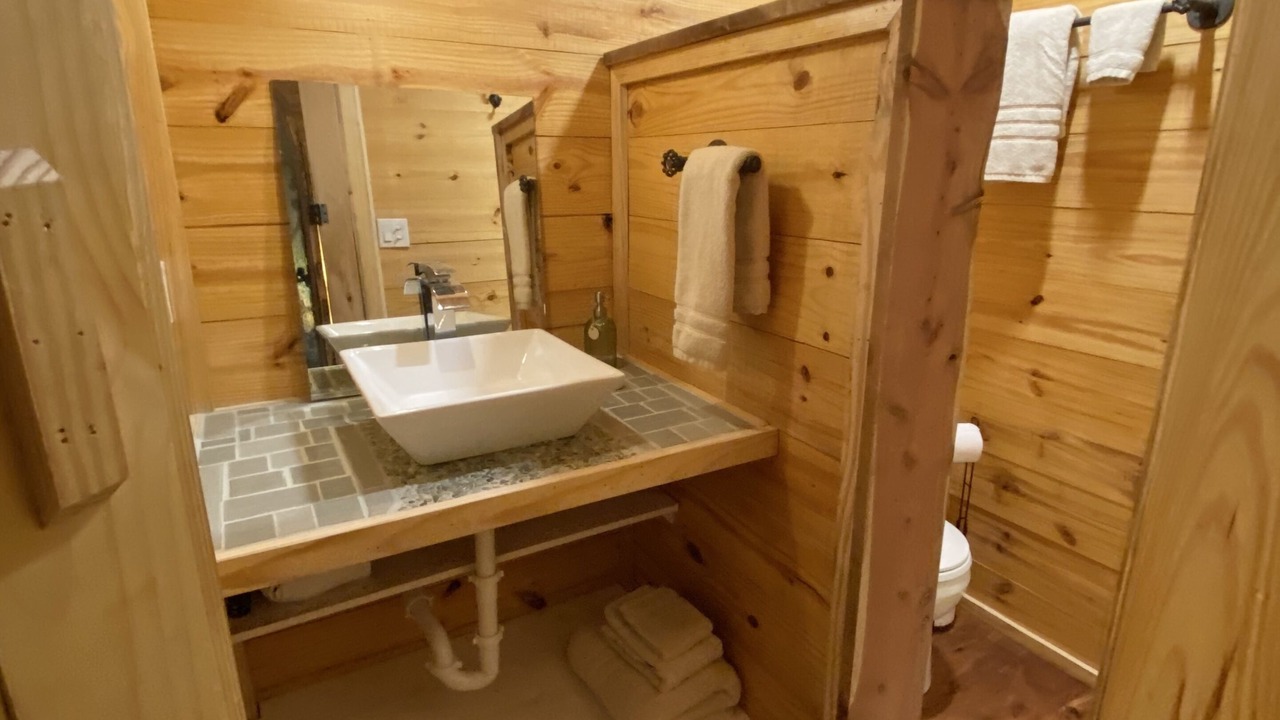 Photo of Bathroom in Lacy-Lakeview