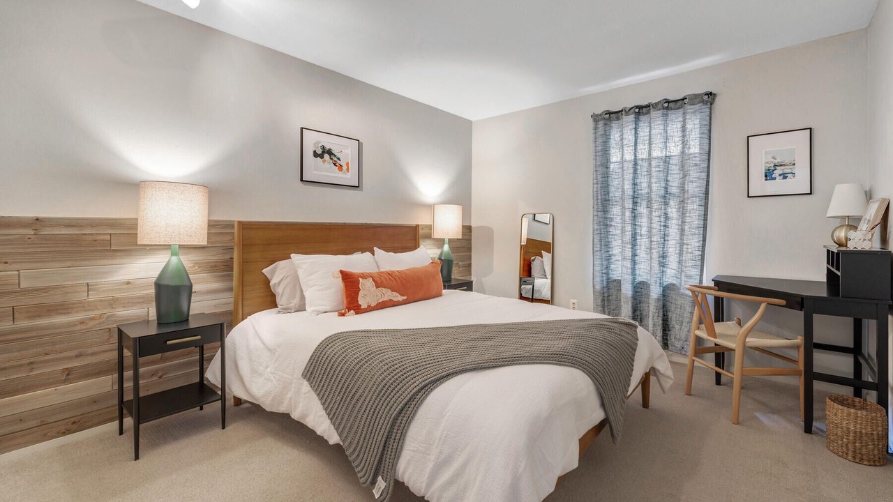 Photo of Bedroom in Central Boulder
