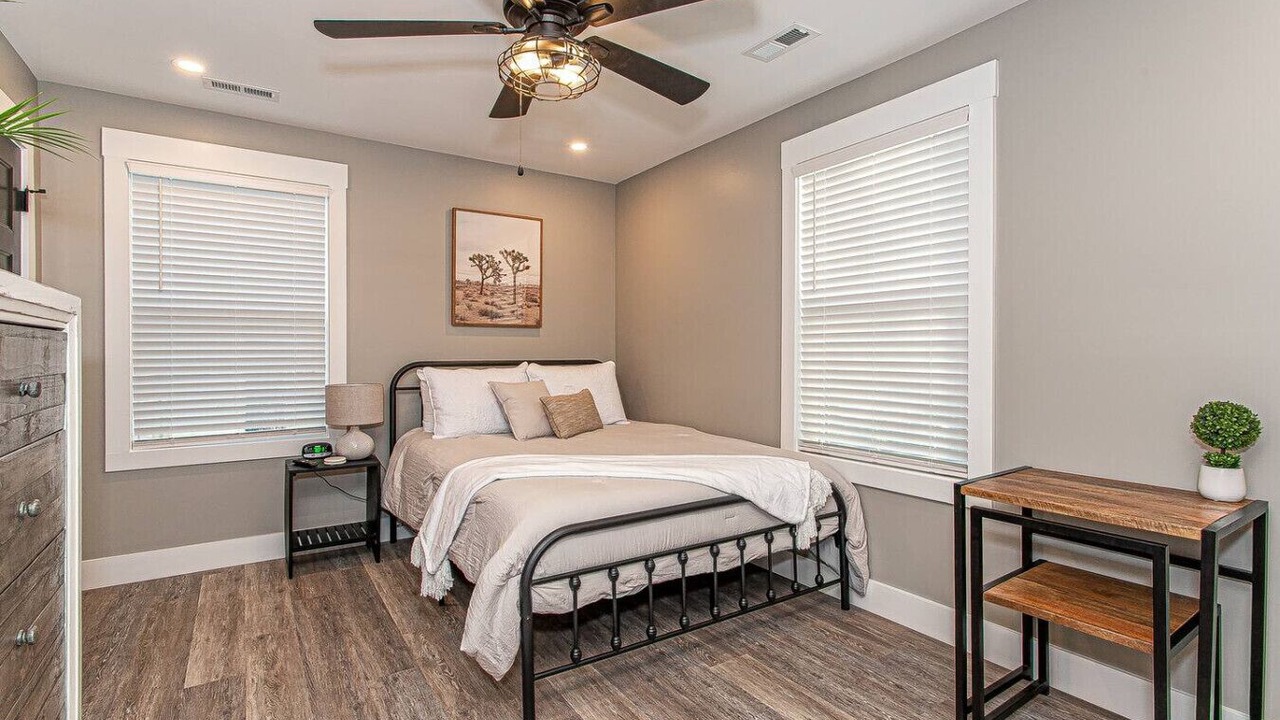 Photo of Bedroom in Knoxville