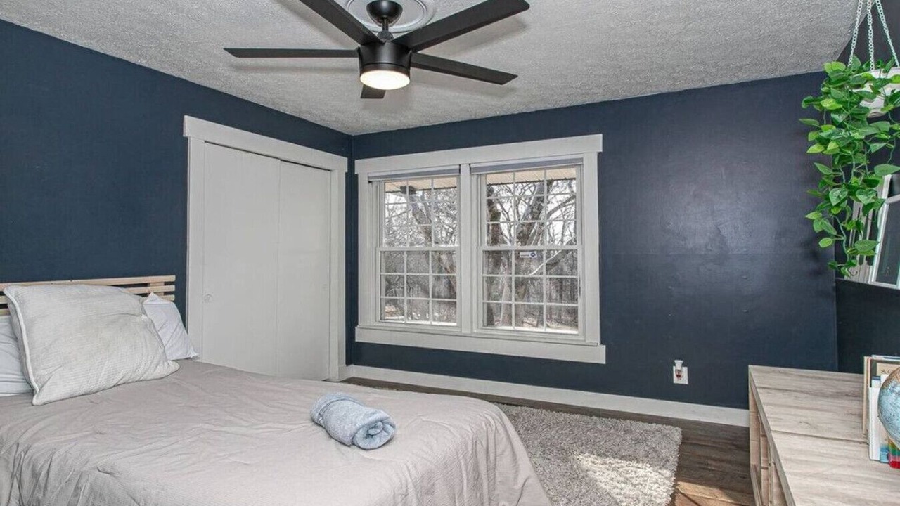 Photo of Bedroom in Ashley Oaks