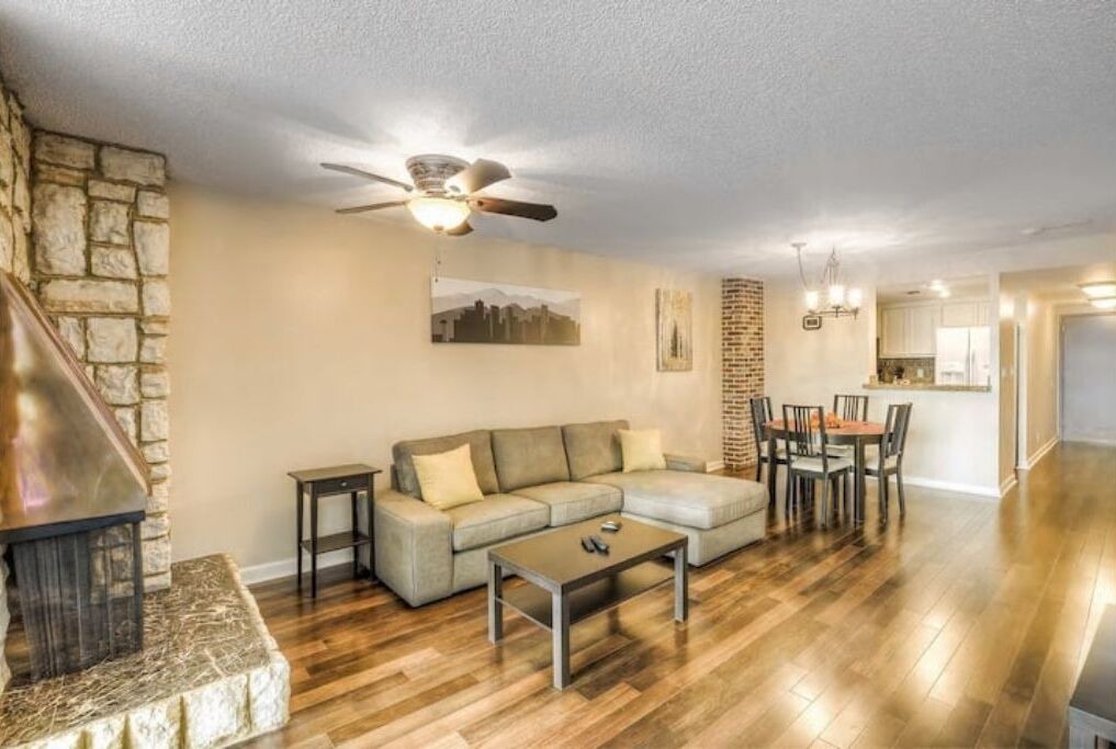 Photo of Livingroom in LoDo