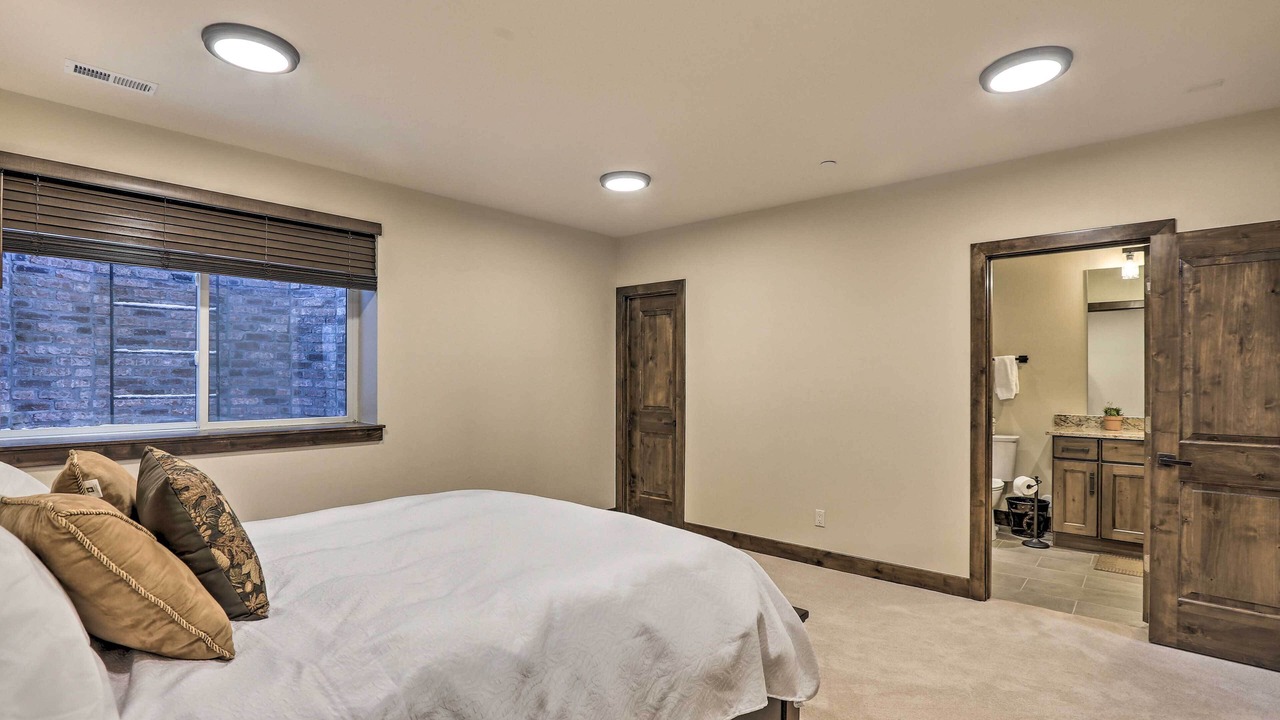 Photo of Bedroom in Golden
