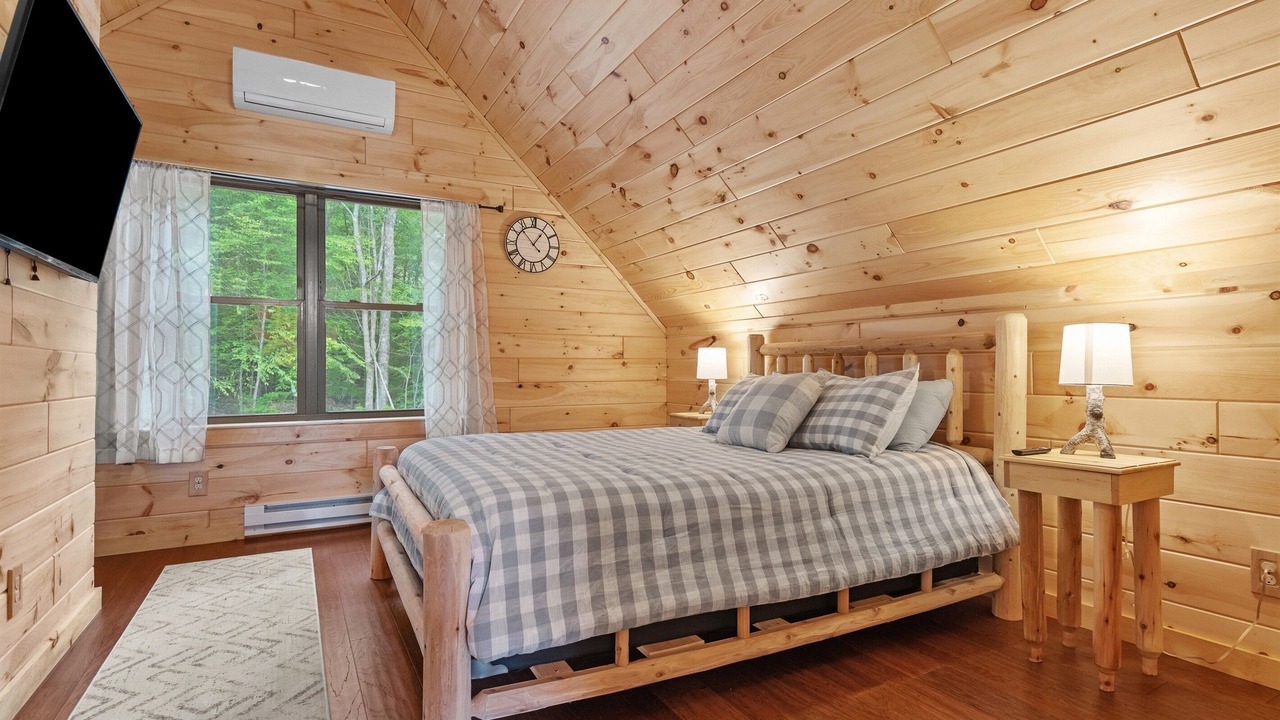 Photo of Bedroom in West Oneonta