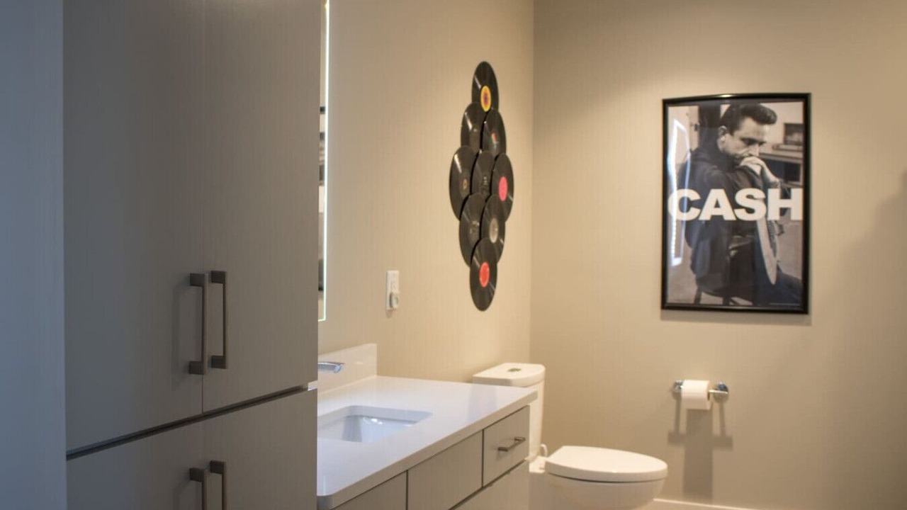 Photo of Bathroom in Hadley - Washington